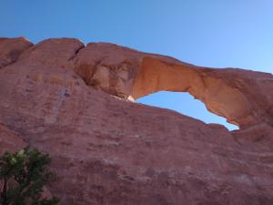 Skyline Arch_Arches National Park_Moab Utah